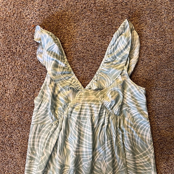 Ingrid & Isabel The Party Tiered Maxi Dress - NWT - Picture 6 of 11